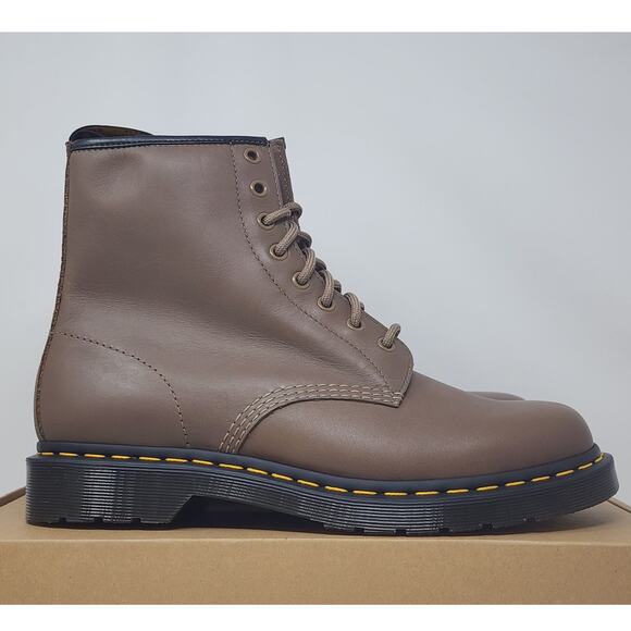 DS Doc Martens 1460 Pascal Leather BROWN Size 10 - Picture 5 of 7